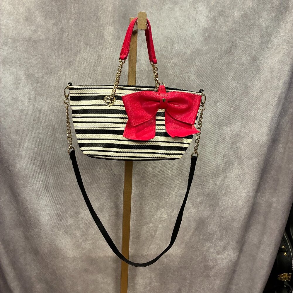 Cute Betsey Johnson Bag